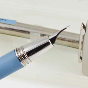 Details about Delta Y2K Blue Fountain Pen
