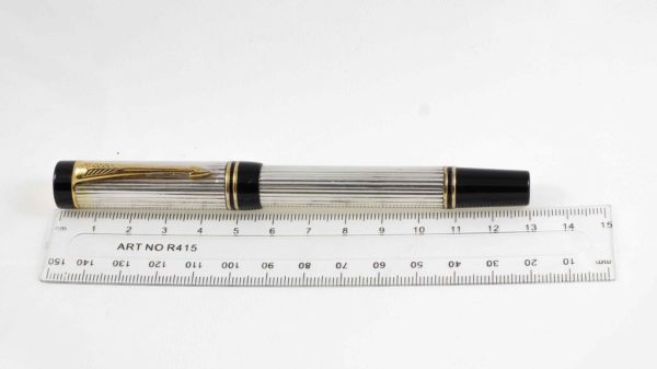 Parker Duofold Centennial Silver Fountain Pen - 18K 750 Gold Nib F